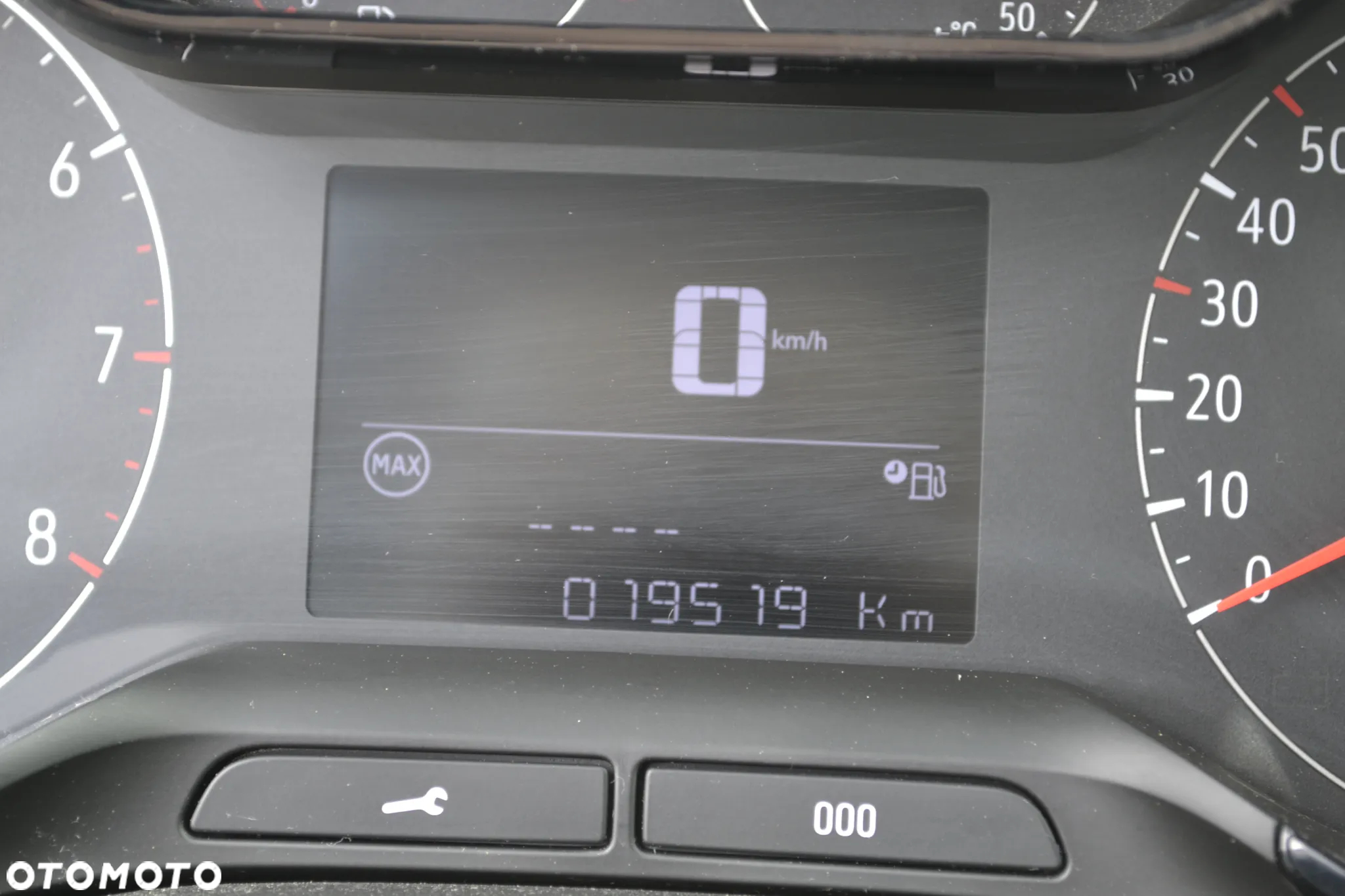 Opel Crossland X 1.2 T Eco Enjoy S&S - 27