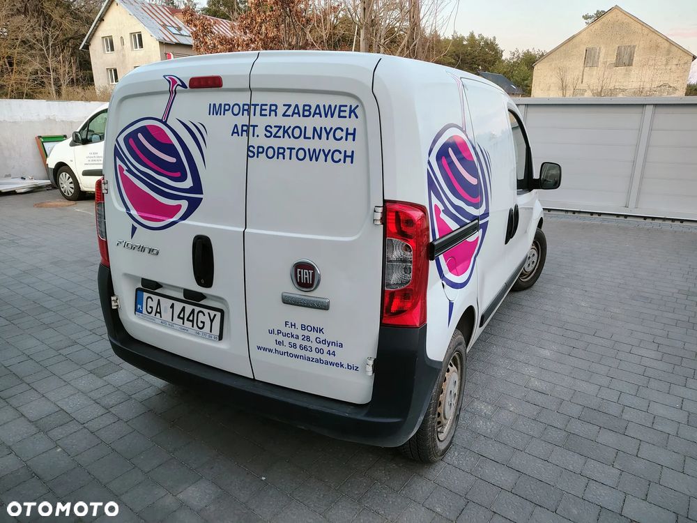 Fiat Fiorino Kombi 8V SX - 4