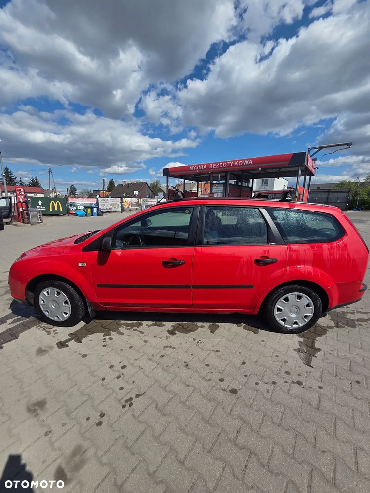 Ford Focus 1.6 TDCi Ambiente - 18