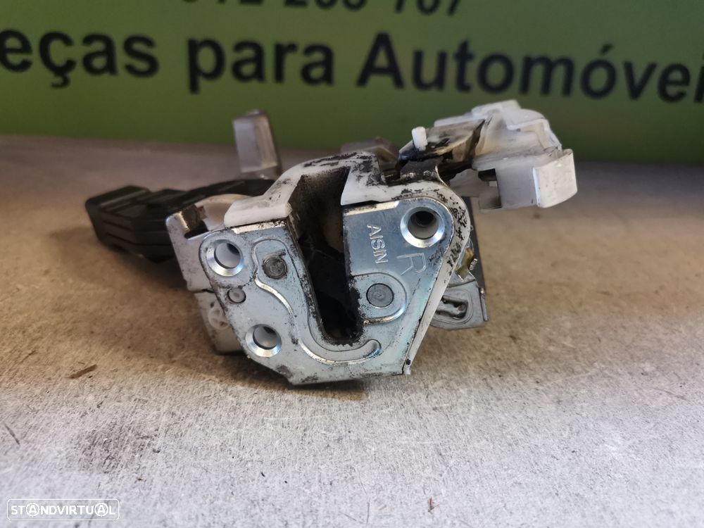 C1 / 107 FECHADURA PORTA TRÁS DIREITA - F151 - 5