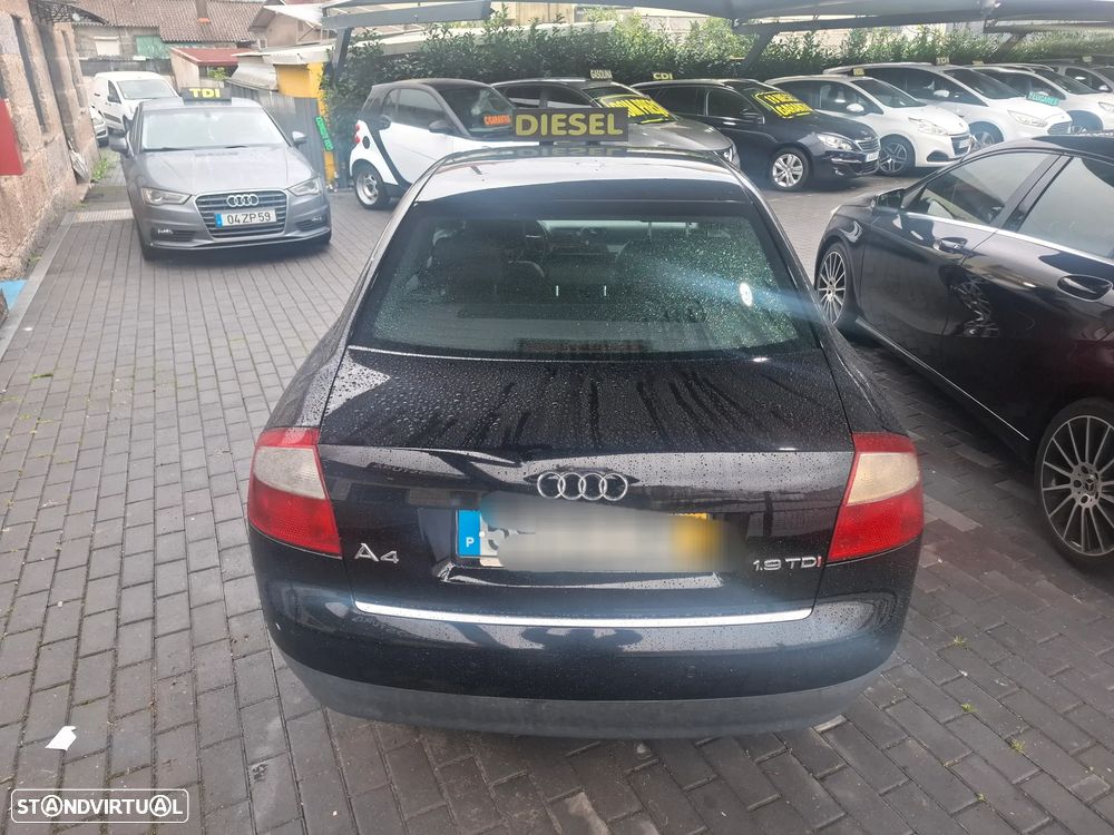 Audi A4 1.9 TDI m6 S-Line - 10