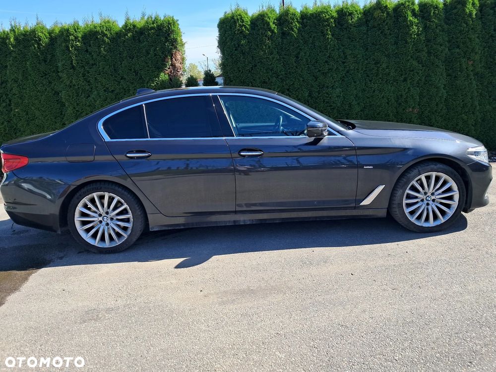 BMW Seria 5 2018 photo 4