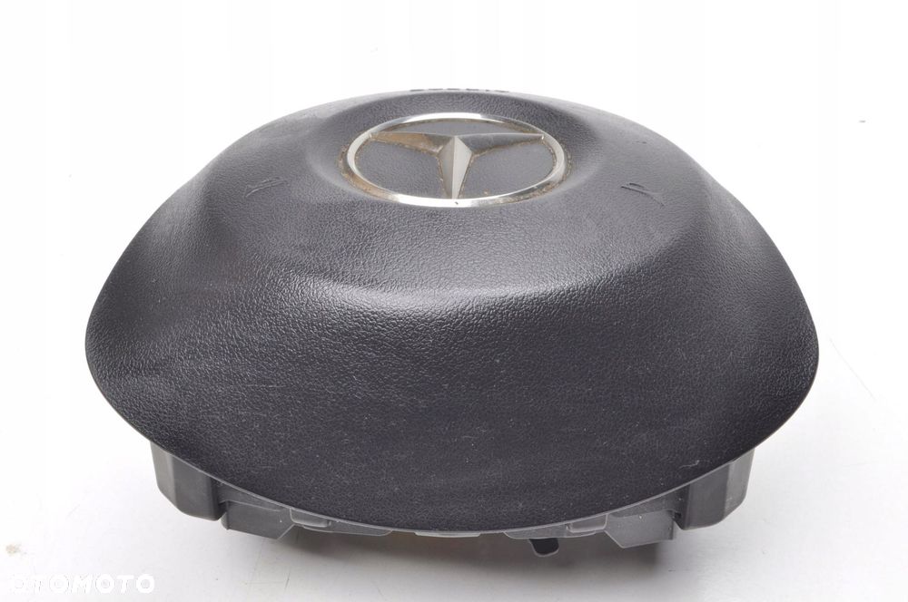 MERCEDES C117 PODUSZKA POWIETRZNA KIEROWCY AIRBAG - 2