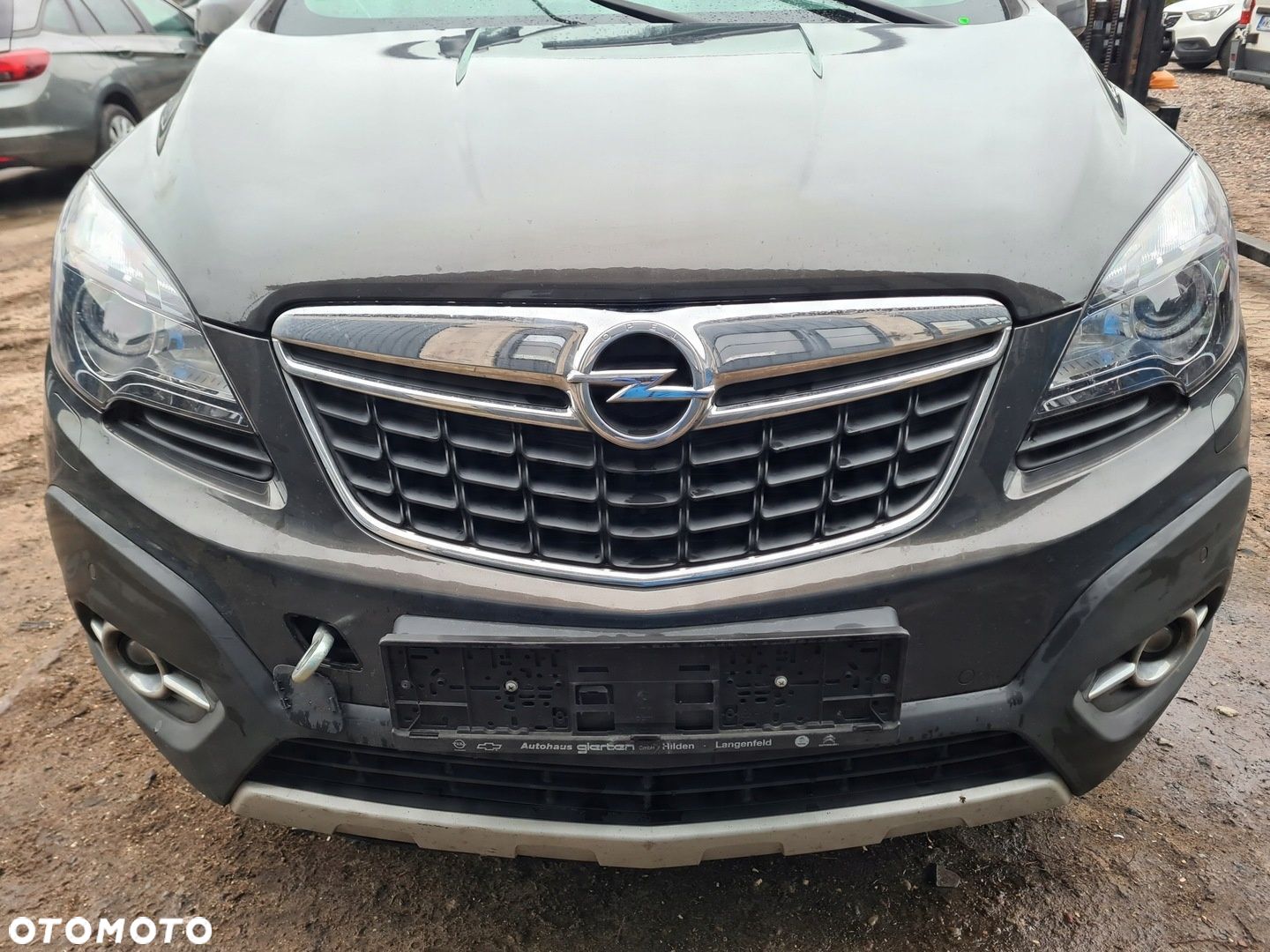 ZDERZAK PRZEDNI CZUJNIKI PARKOWANIA PDC SPRYSKIWACZE XENON MOKKA Z190 - 1