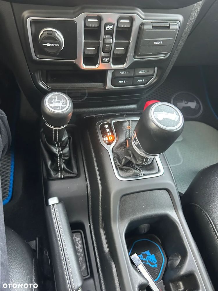 Jeep Wrangler Unlimited GME 2.0 Turbo Sahara - 10