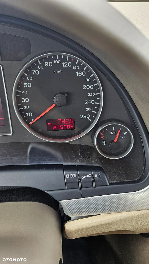 Audi A4 Limousine 2.0T FSI Quattro Tiptr - 6