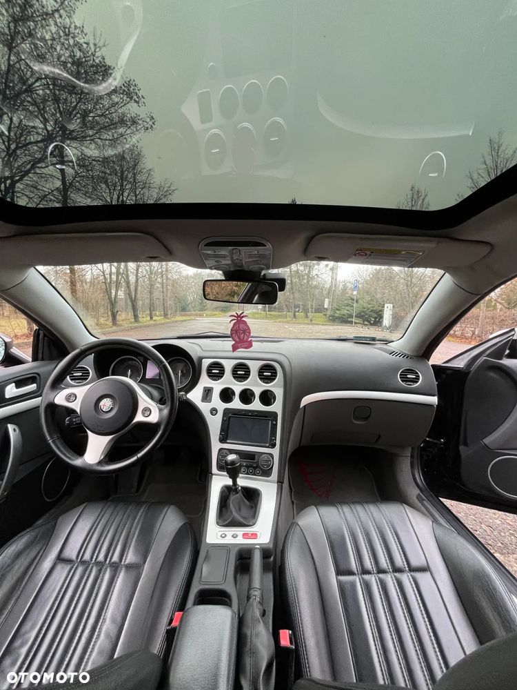 Alfa Romeo Brera 2.4JTDM Sky View - 26