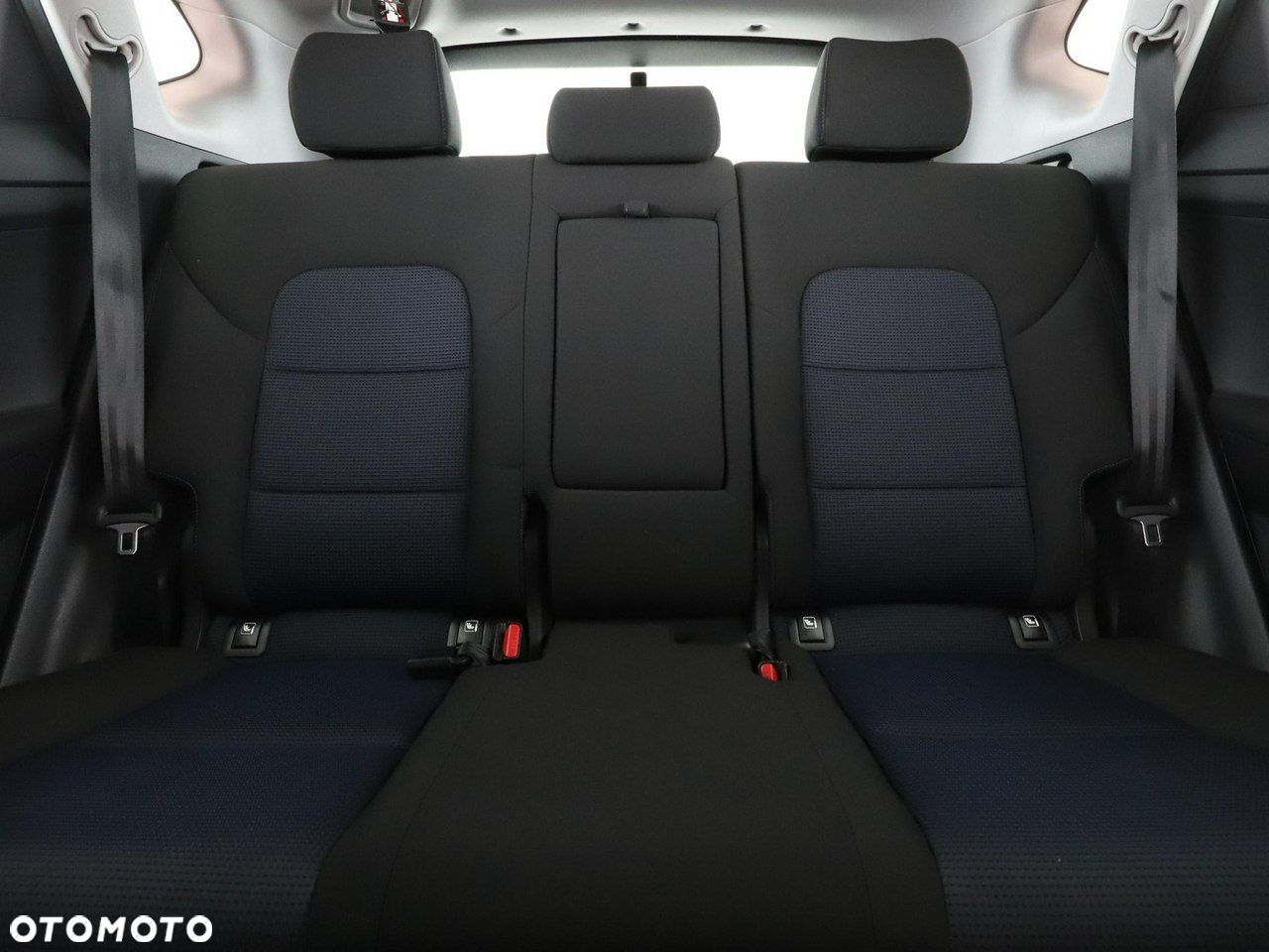 Hyundai Tucson 1.7 CRDI BlueDrive Style 2WD - 18
