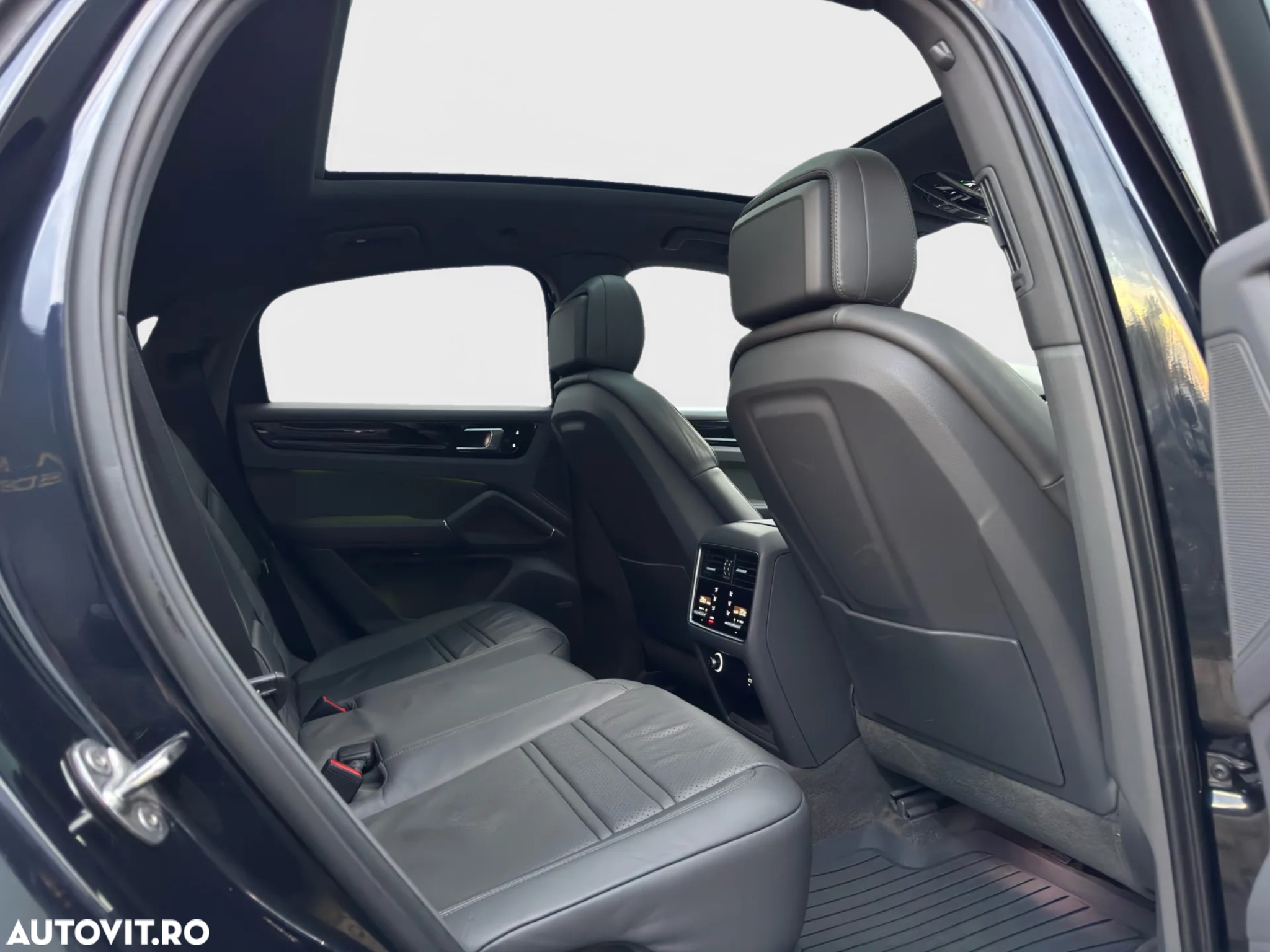 Porsche Cayenne E-Hybrid Tiptronic S - 11