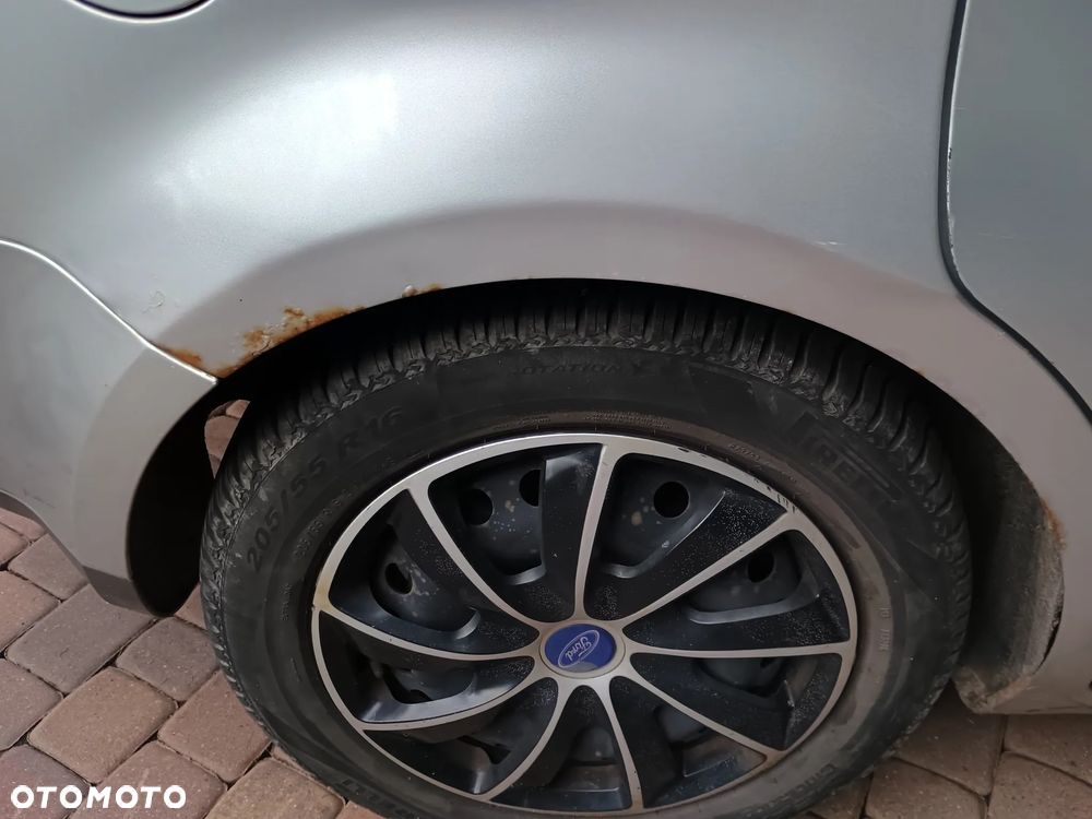 Ford Focus C-Max - 8