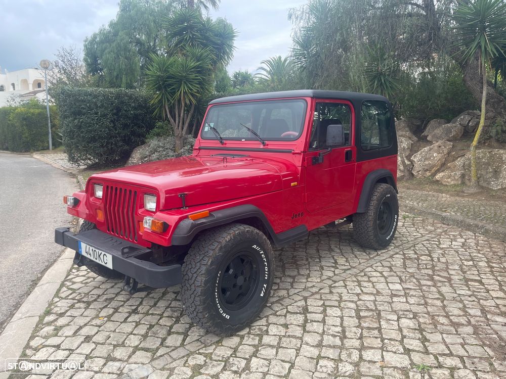 Jeep Wrangler - 5