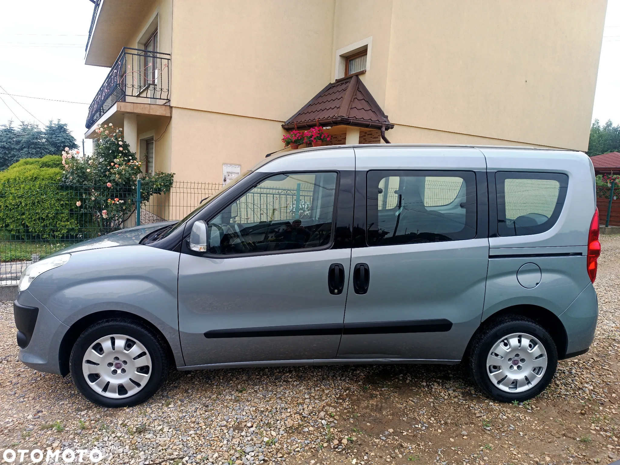 Fiat Doblo 1.4 16V Dynamic - 12