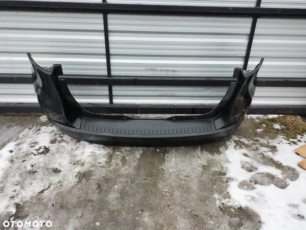 ZDERZAK TYŁ RENAULT SCENIC III  2013r.   Krótki - 1