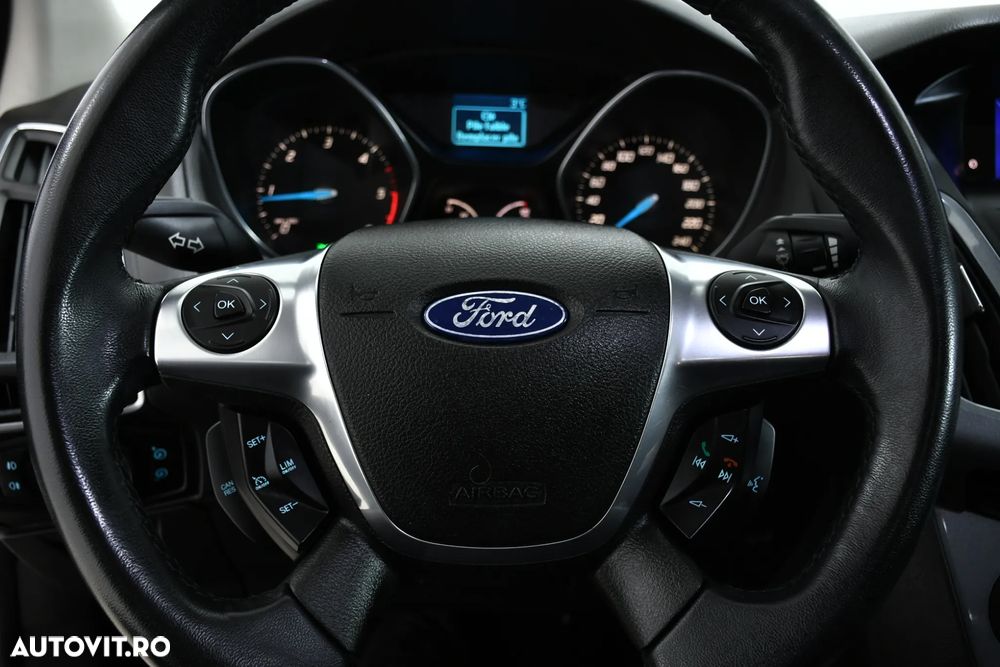 Ford Focus 1.6 TDCi DPF Start-Stopp-System Titanium - 21