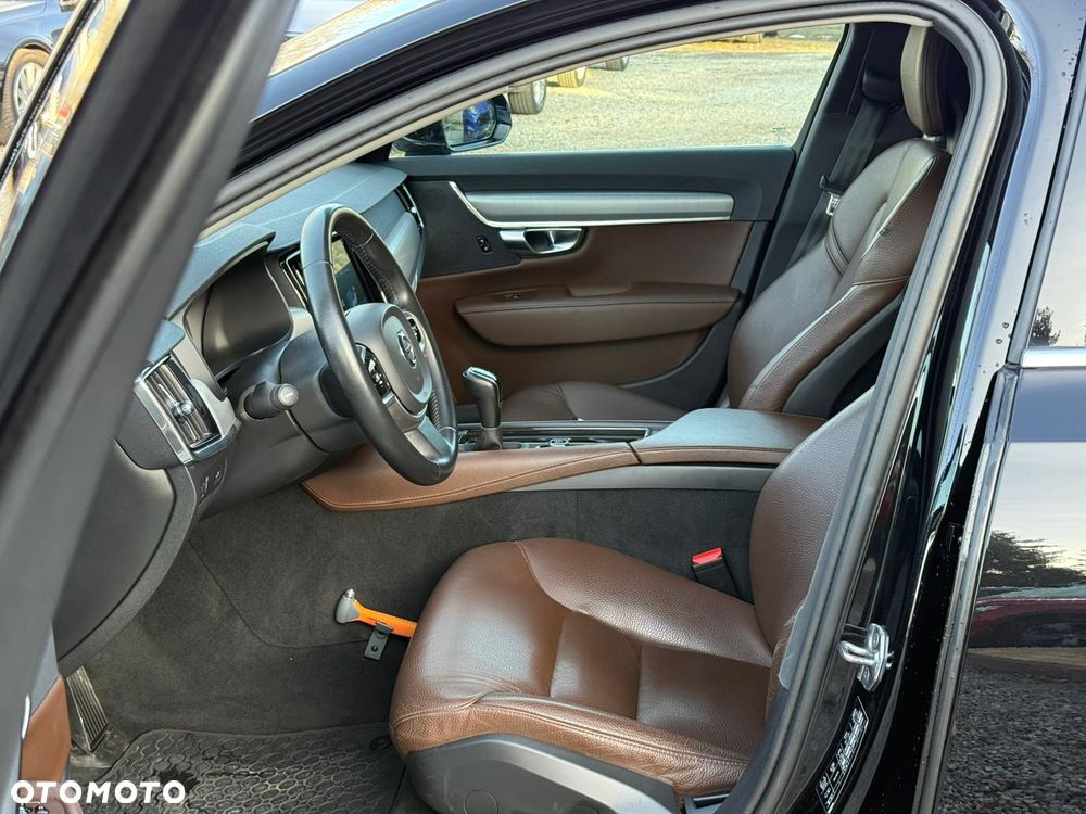 Volvo S90 D3 Momentum - 16