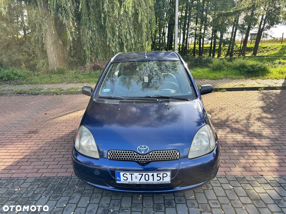 Toyota Yaris 1.0 VVT-i Sol - 3