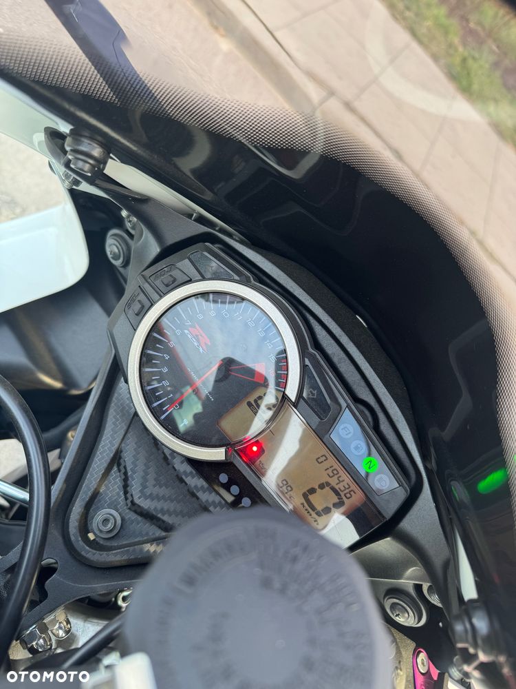 Suzuki GSX-R - 3