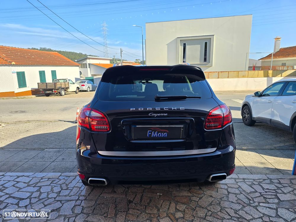 Porsche Cayenne 3.0 V6 - 6