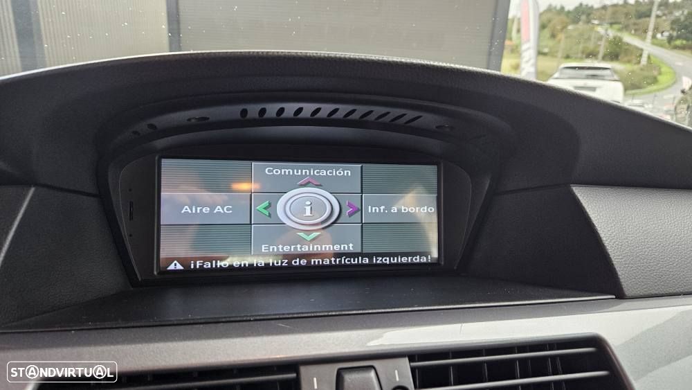 BMW 520 dA Executive - 18