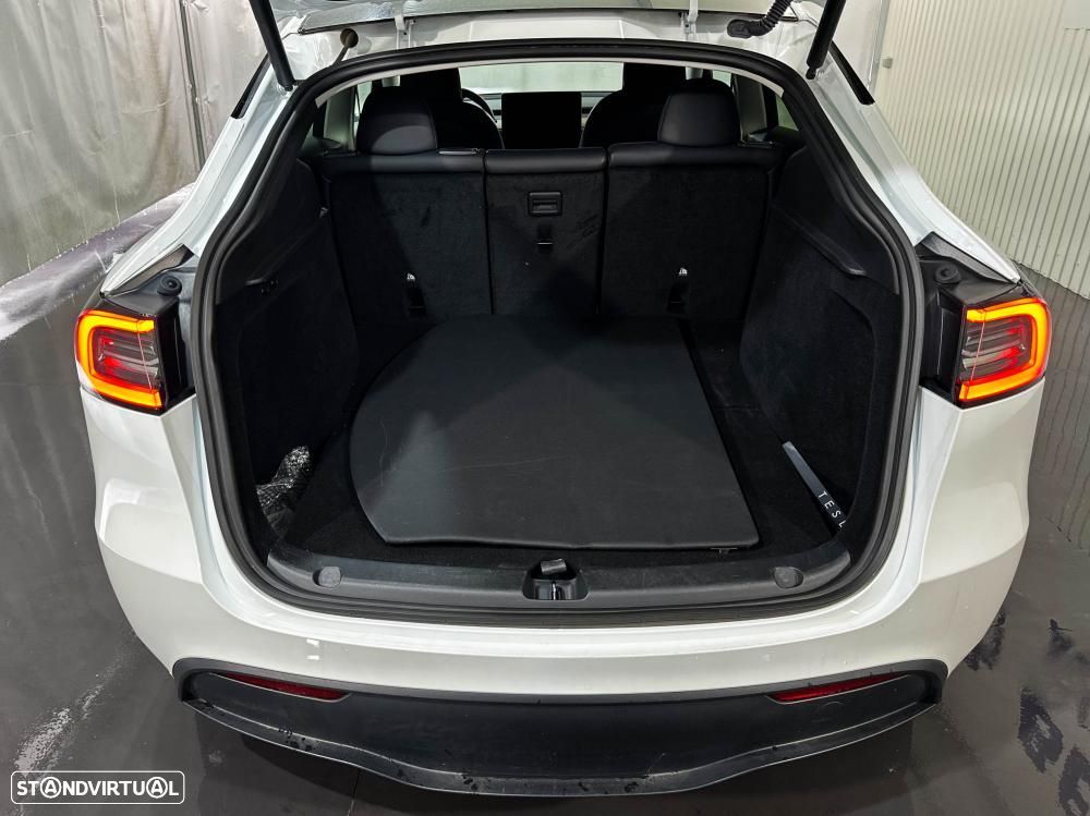 Tesla Model Y Performance Dual Motor AWD - 53