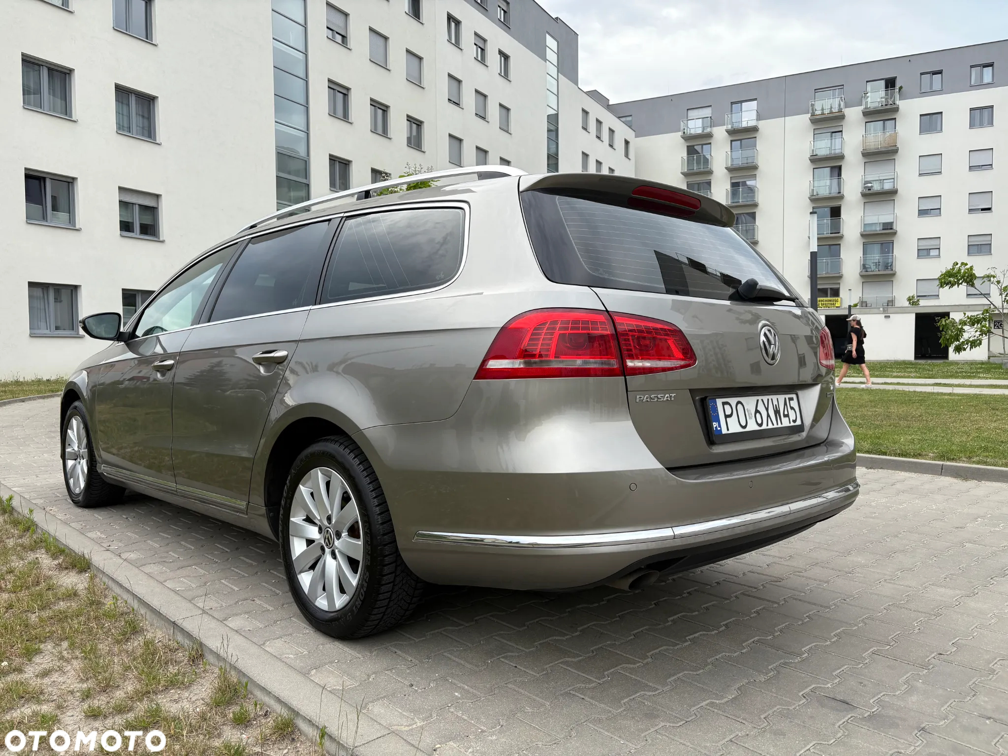 Volkswagen Passat 1.6 TDI BlueMotion Technology Comfortline - 6