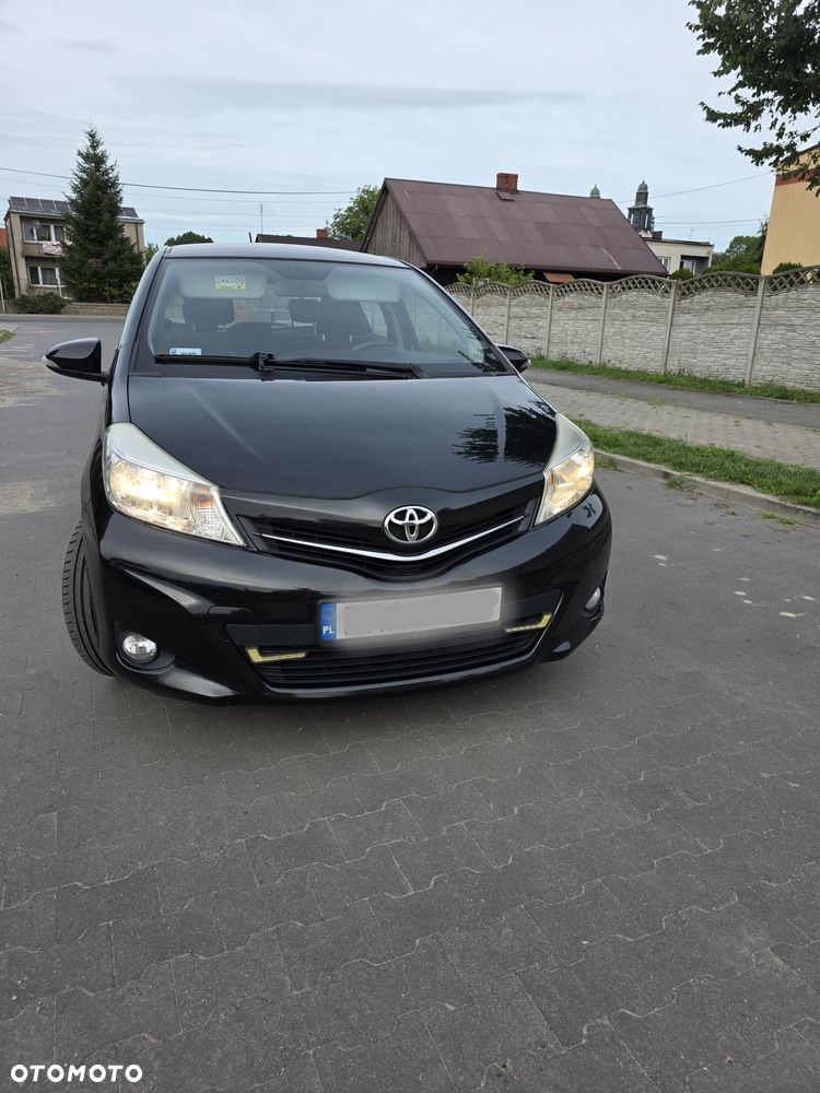 Toyota Yaris - 1