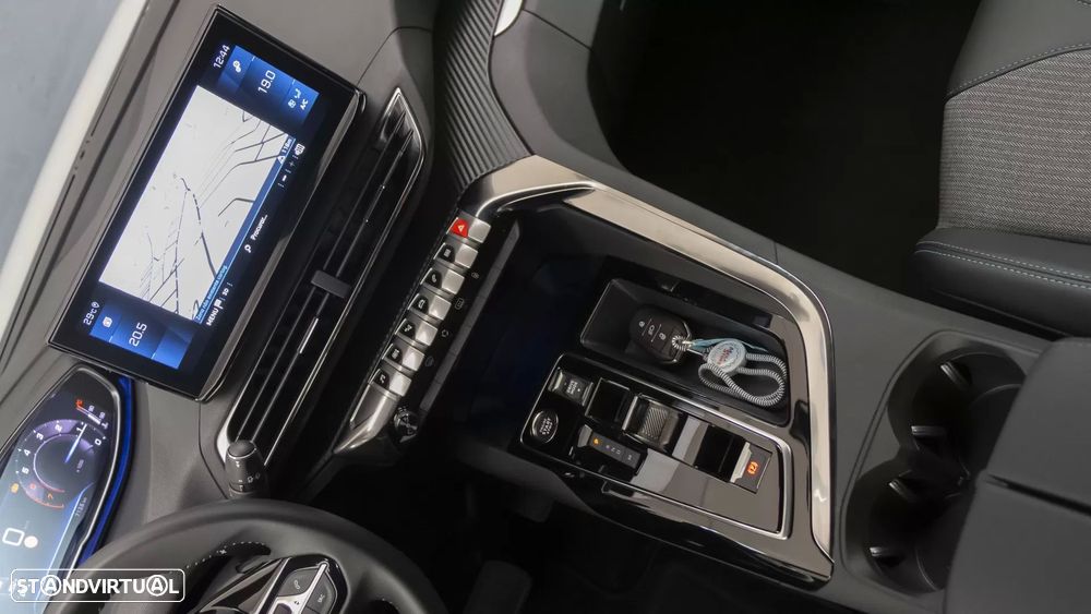 Peugeot 5008 1.2 PureTech Allure EAT8 - 30