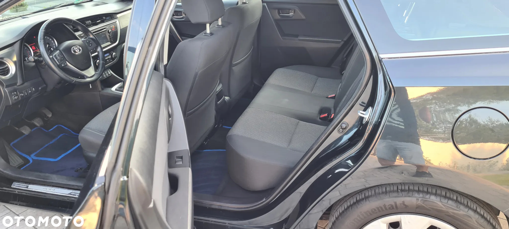 Toyota Auris 1.6 Premium - 22