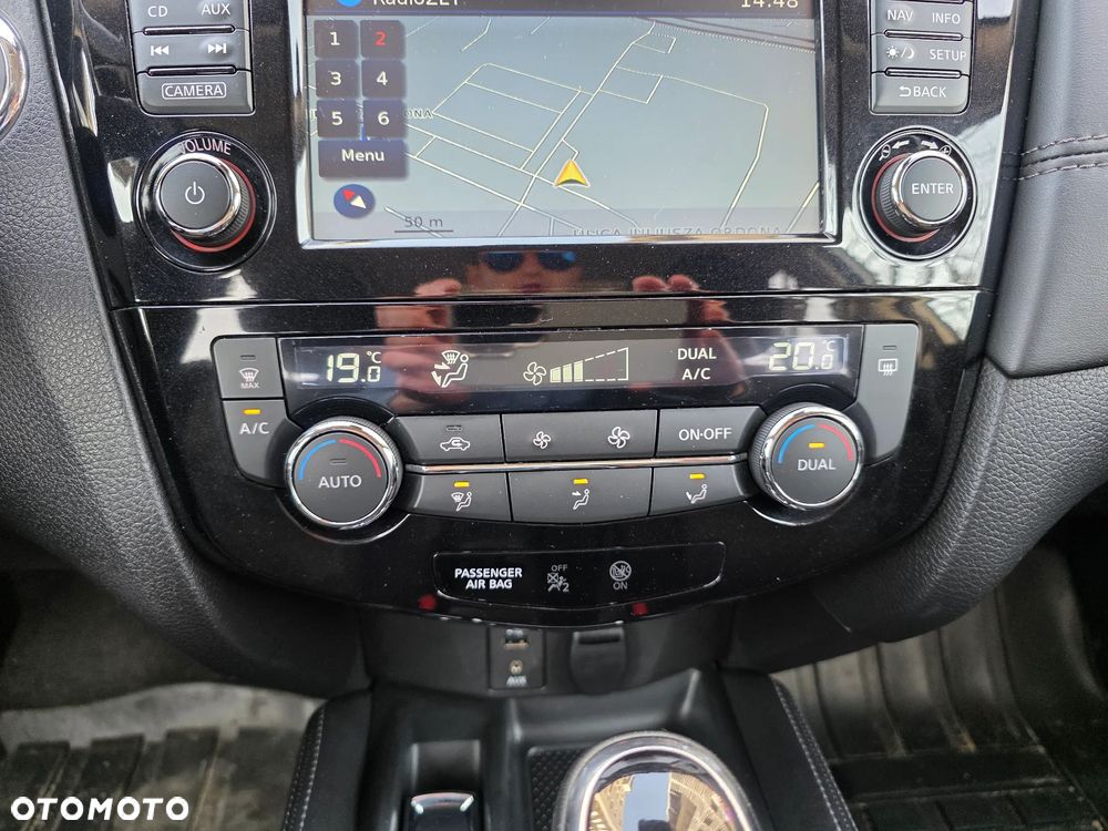 Nissan X-Trail 1.3 DIG-T N-Connecta 2WD DCT - 16