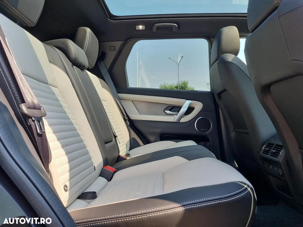 Land Rover Discovery Sport 2.0 D165 R-Dynamic MHEV SE - 12