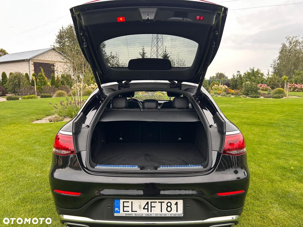 Mercedes-Benz GLC 200 4Matic 9G-TRONIC AMG Line - 19