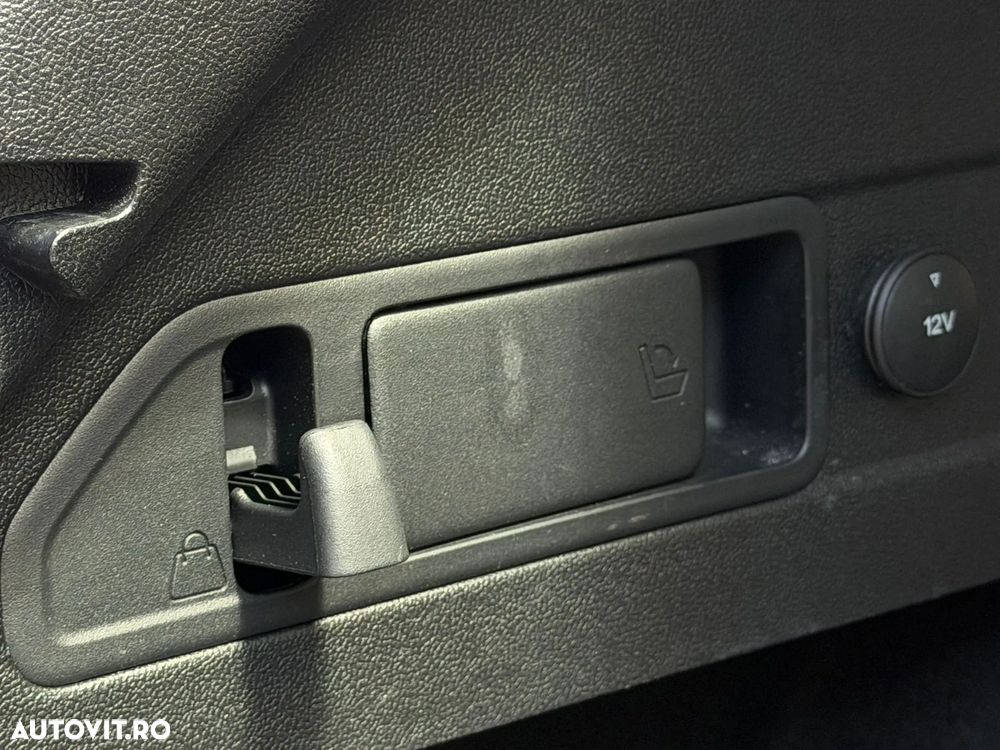 Ford Focus 1.5 EcoBlue Start-Stopp-System Aut. TITANIUM - 21