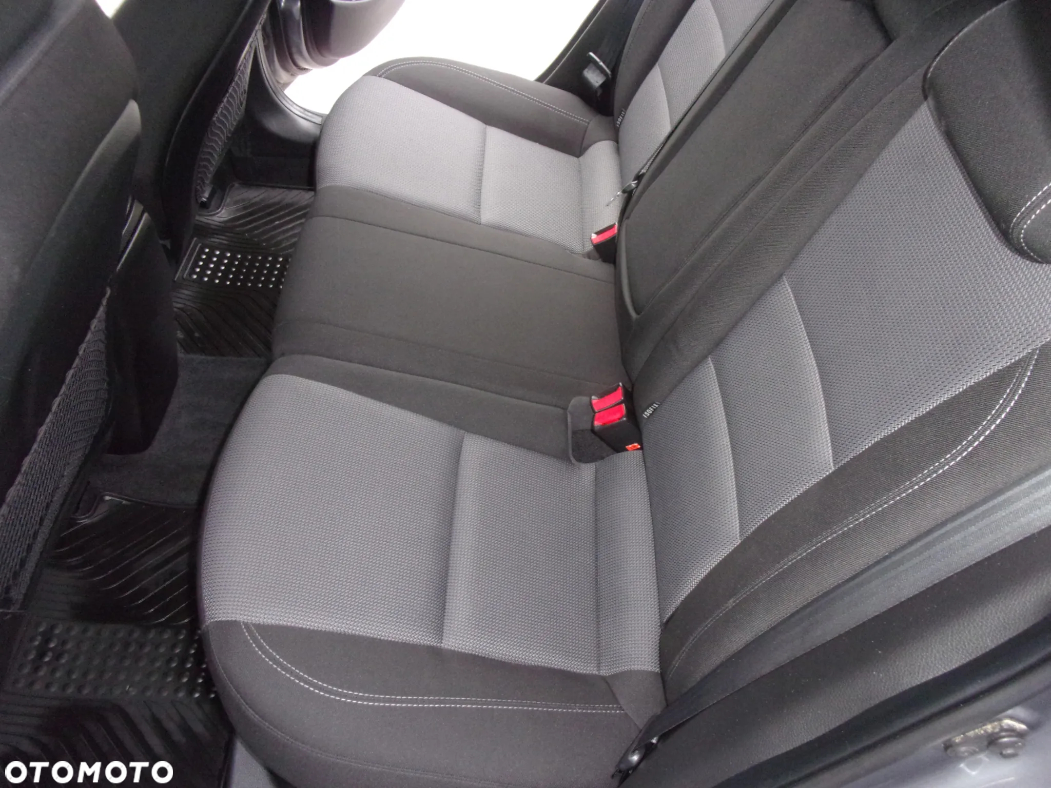 Hyundai i30 1.6 Automatik Style - 28