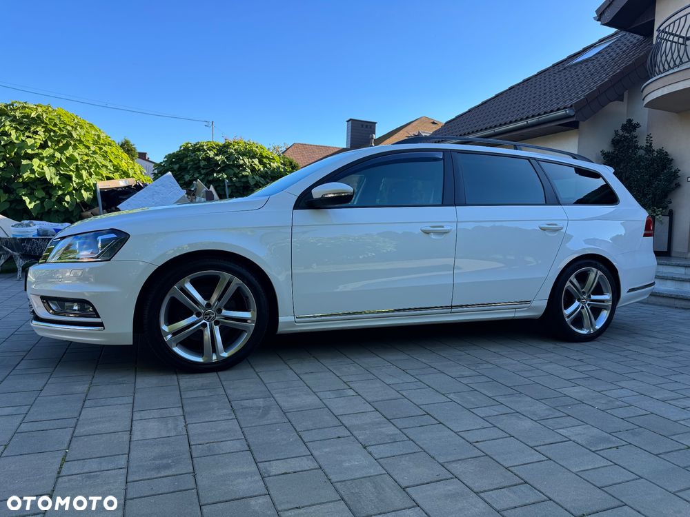 Volkswagen Passat 2.0 TDI Highline R-Style DSG - 8