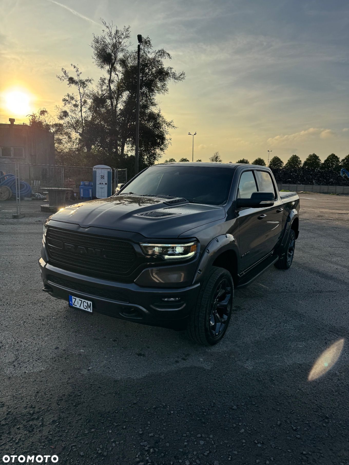 Dodge RAM 1500 5.7 4x4 - 1