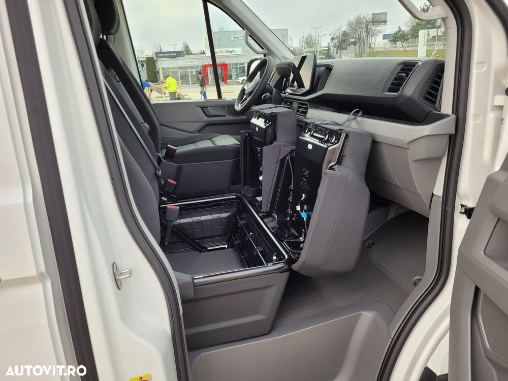 Volkswagen Crafter 3.5 Furgon L4H3 FWD - 10