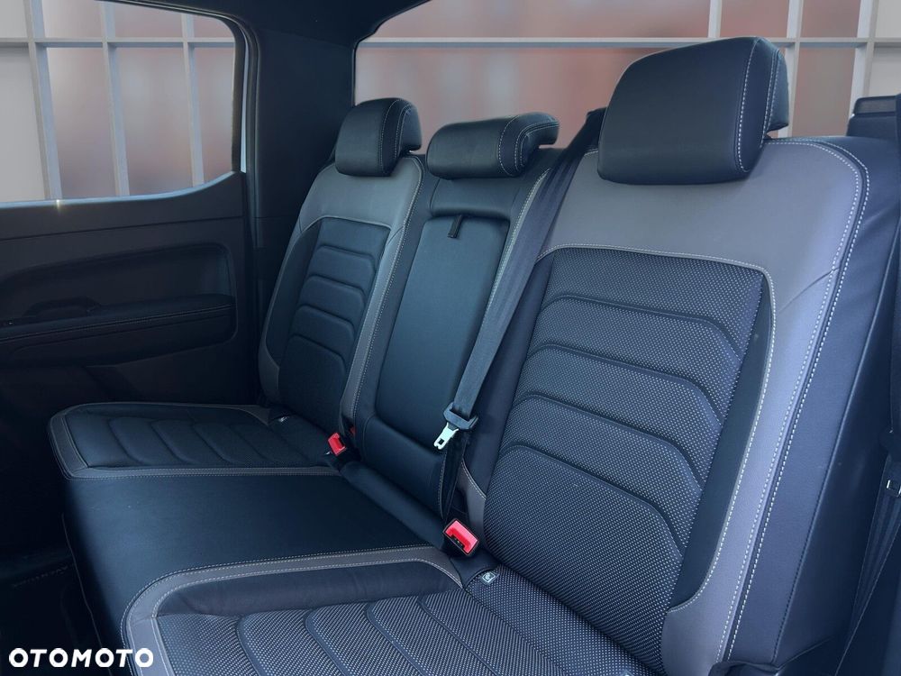 Volkswagen Amarok - 16