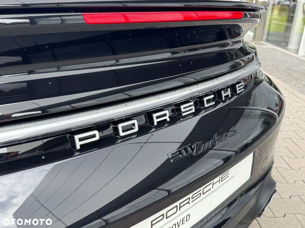 Porsche 911 Turbo S - 26