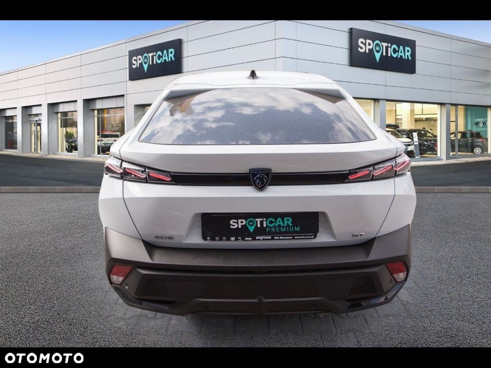 Peugeot 408 1.6 Plug-In Hybrid 225 Allure EAT8 - 13