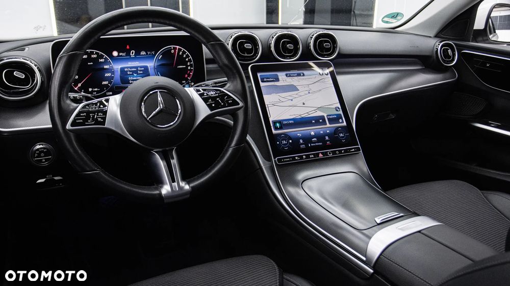 Mercedes-Benz Klasa C 300 e PHEV Avantgarde - 14