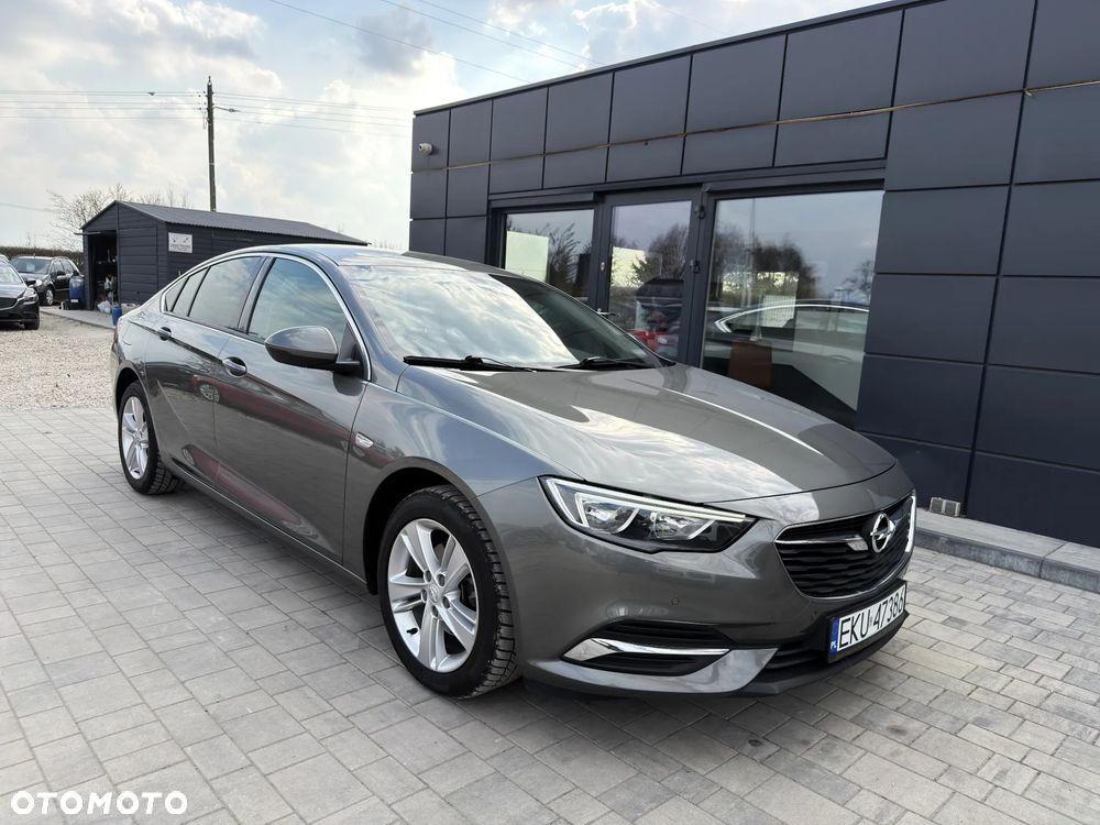 Opel Insignia 1.5 T Exclusive S&S - 18