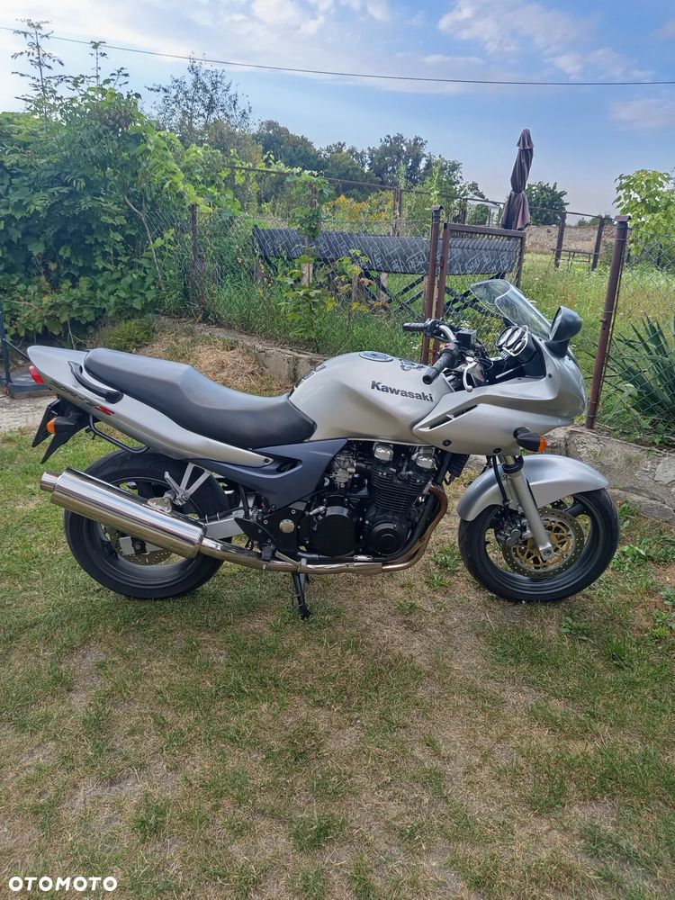 Kawasaki ZR - 16