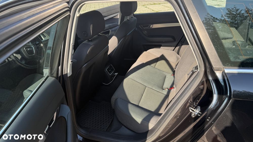 Audi A6 Avant 2.0 TDI DPF multitronic - 14