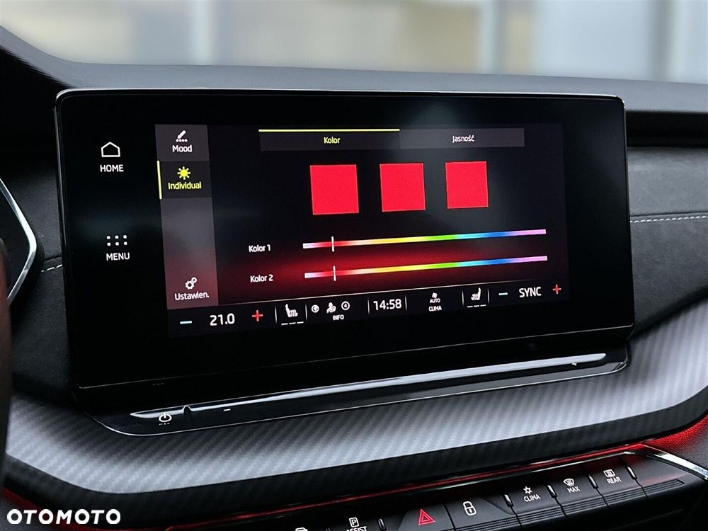 Skoda Octavia 2.0 TSI RS DSG - 28