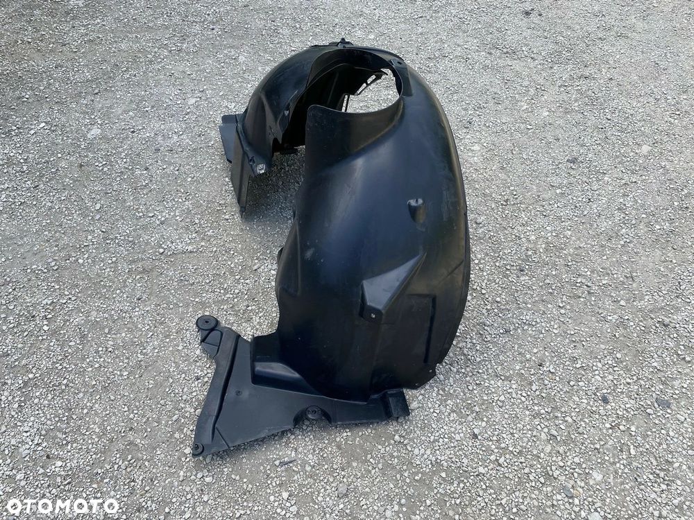 NADKOLE PRZEDNIE LEWE MERCEDES B W246 A246 W246 CLA W117 A KLASA W2466900200 11- - 3