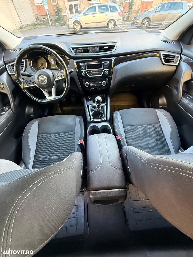Nissan Qashqai 1.6 DCI Start/Stop 4X4-i Acenta - 6