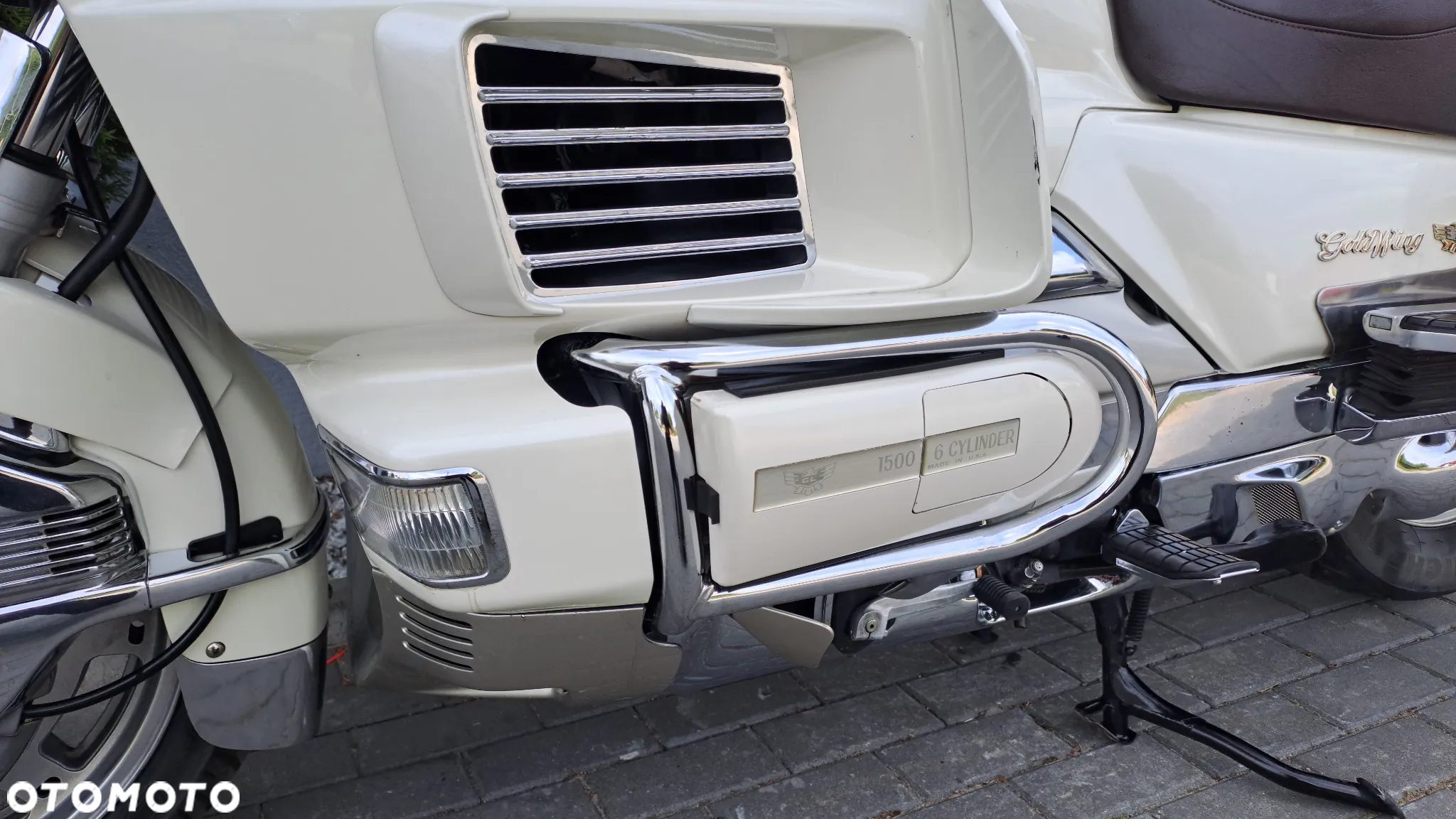 Honda GL - 27