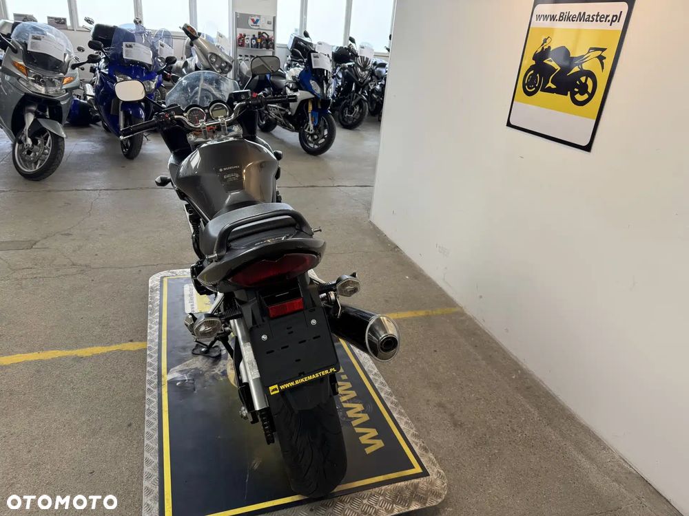 Suzuki Bandit - 7