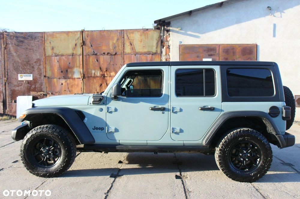 Jeep Wrangler - 15