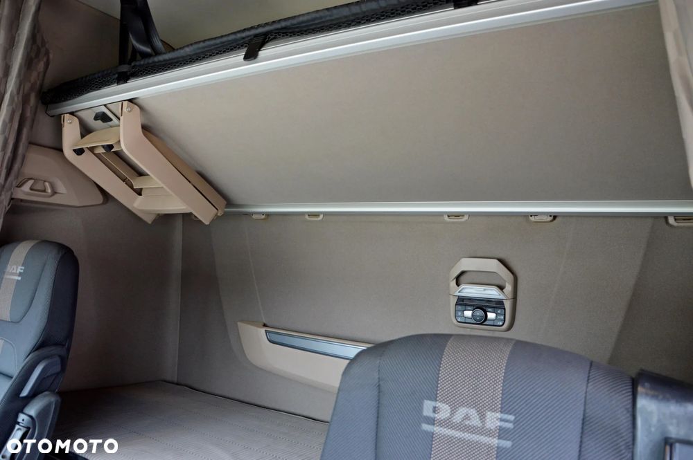 DAF XG+ 530 / ZF INTARDER / KLIMA POST. / FULL LED / ALUFELGI / - 27